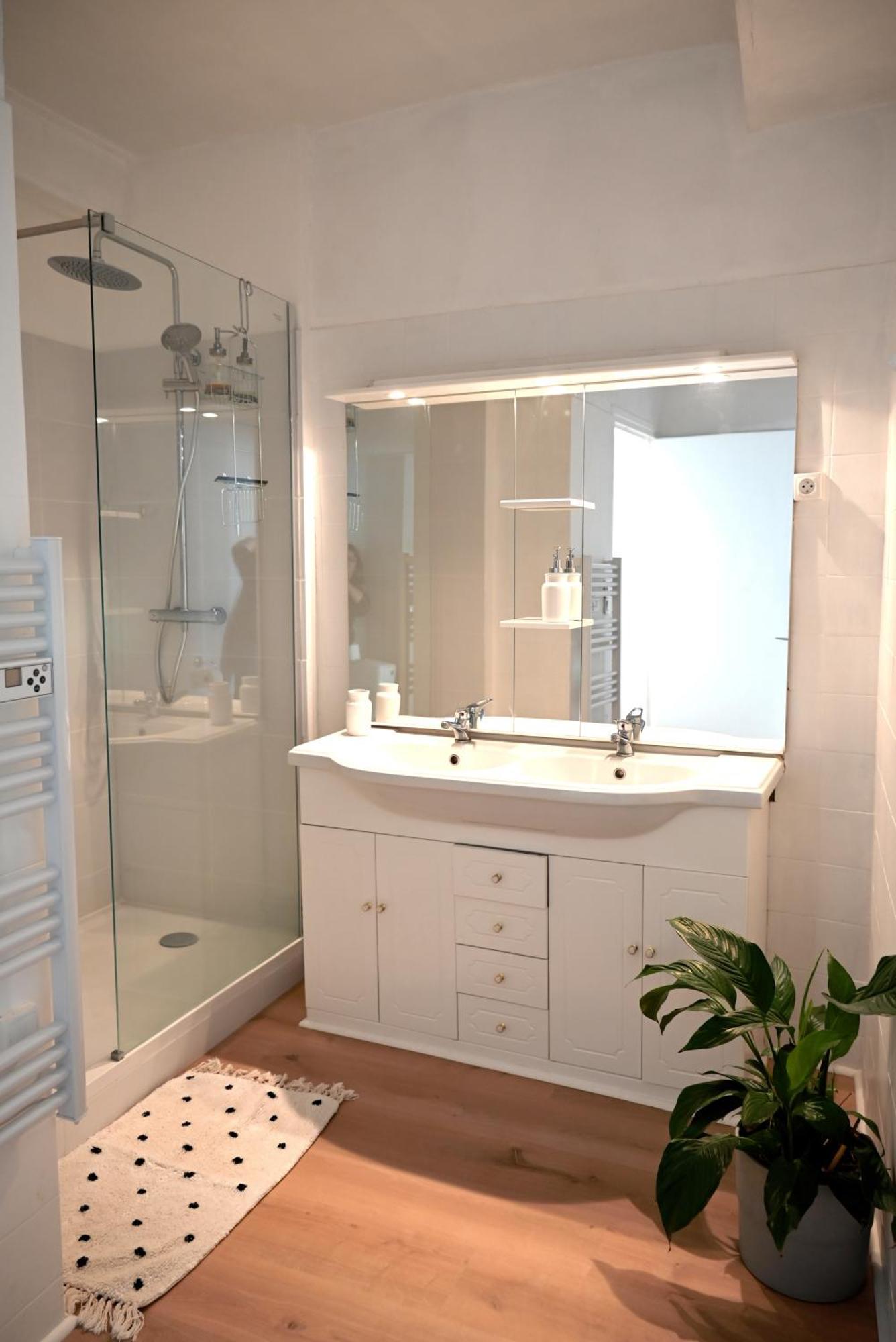 Apartment La Gaiete - Meilleurhote-brioude *